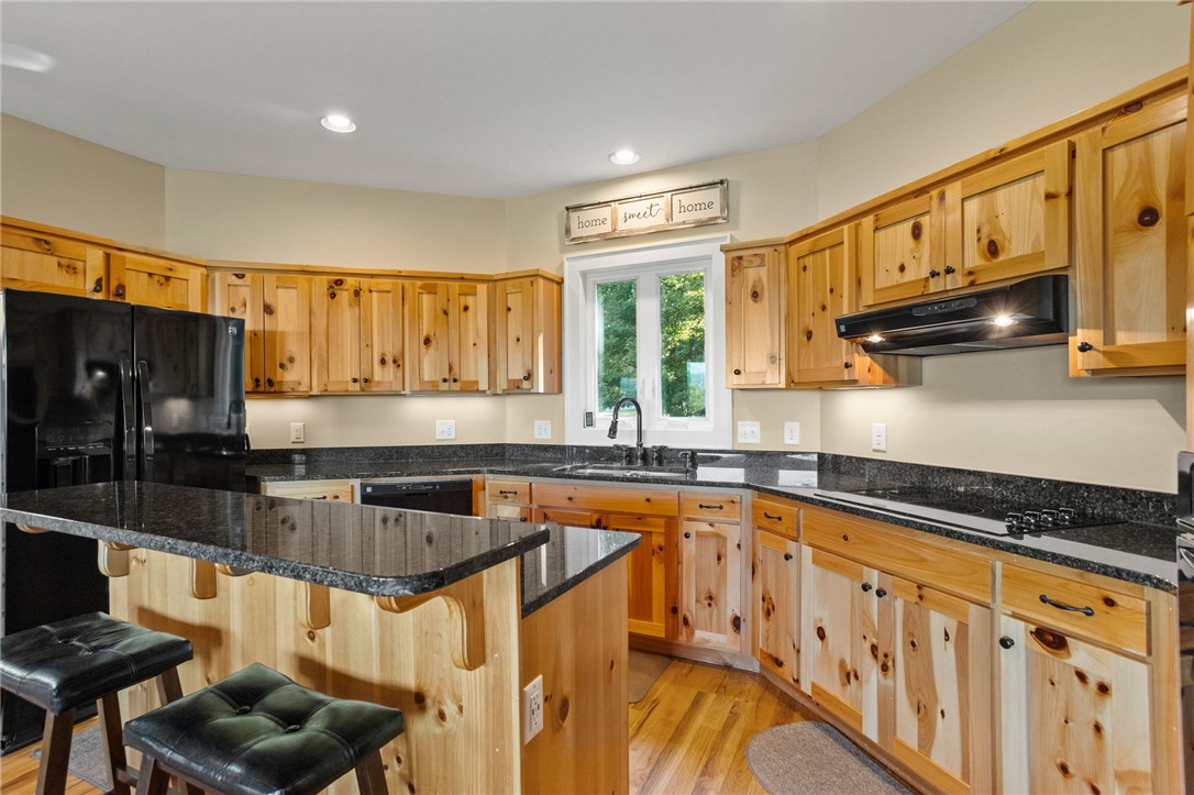 271 Jocassee Ridge Way Salem, SC 29676 - Photo 26 of 50 Granite counter tops