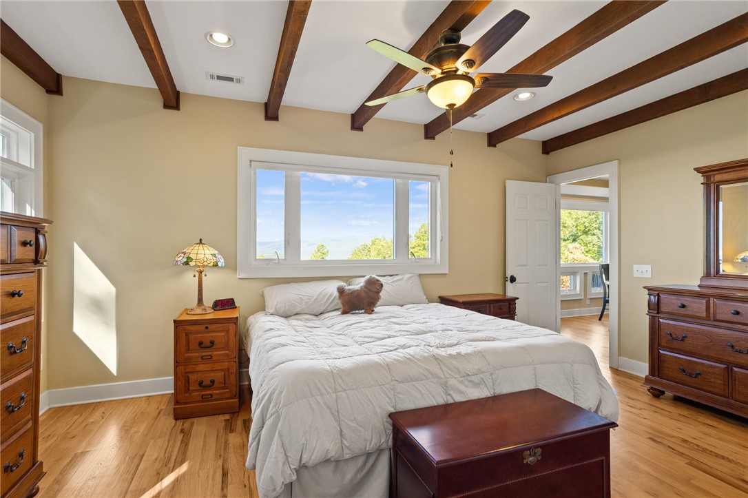 271 Jocassee Ridge Way Salem, SC 29676 - Photo 28 of 50 Primary Suite