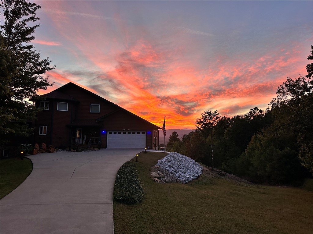 271 Jocassee Ridge Way Salem, SC 29676 - Photo 4 of 50 Sunset from driveway