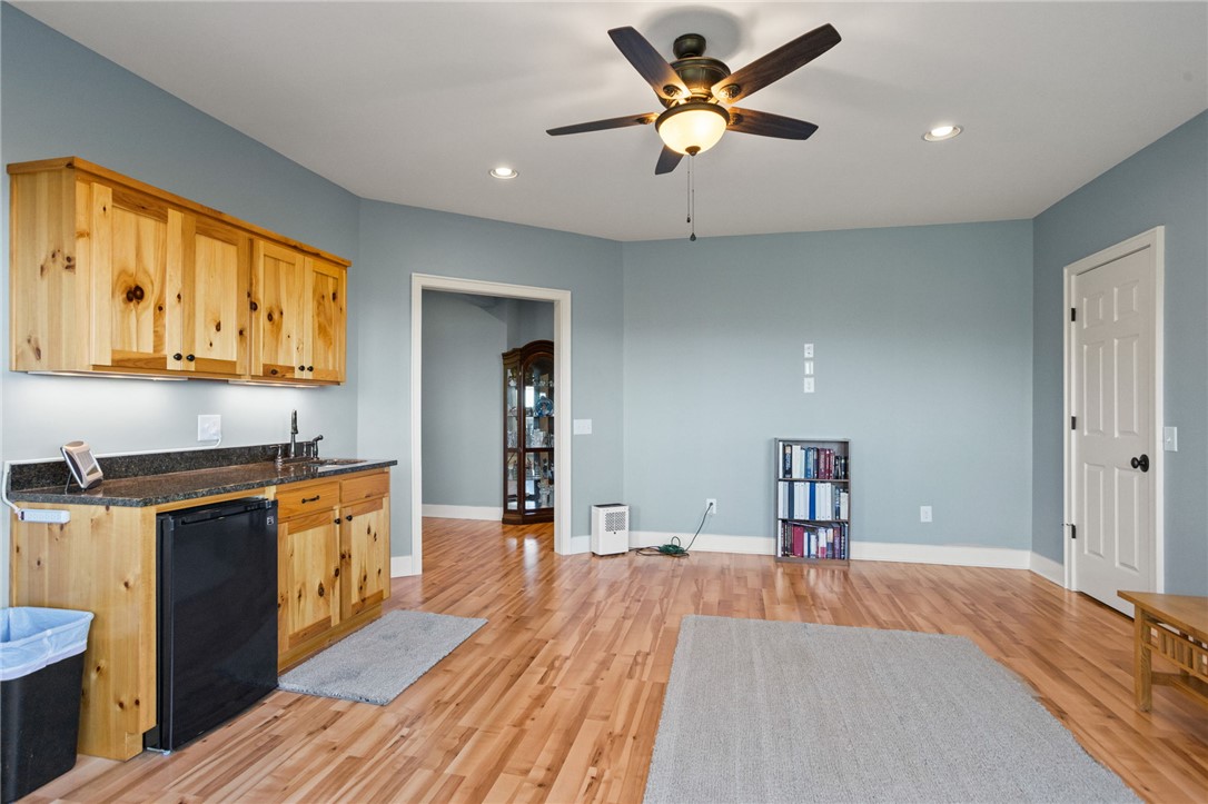 271 Jocassee Ridge Way Salem, SC 29676 - Photo 41 of 50 Rec Room Wet Bar