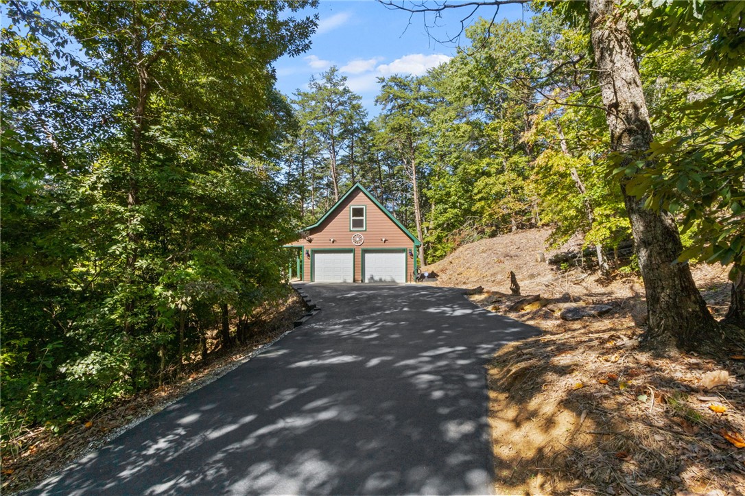 271 Jocassee Ridge Way Salem, SC 29676 - Photo 49 of 50 Detached garage