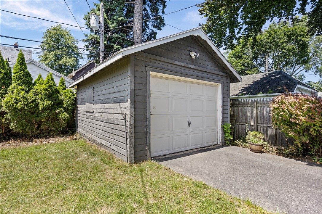 24 Martinot Avenue Rochester, NY 14609 - Photo 37 of 50
