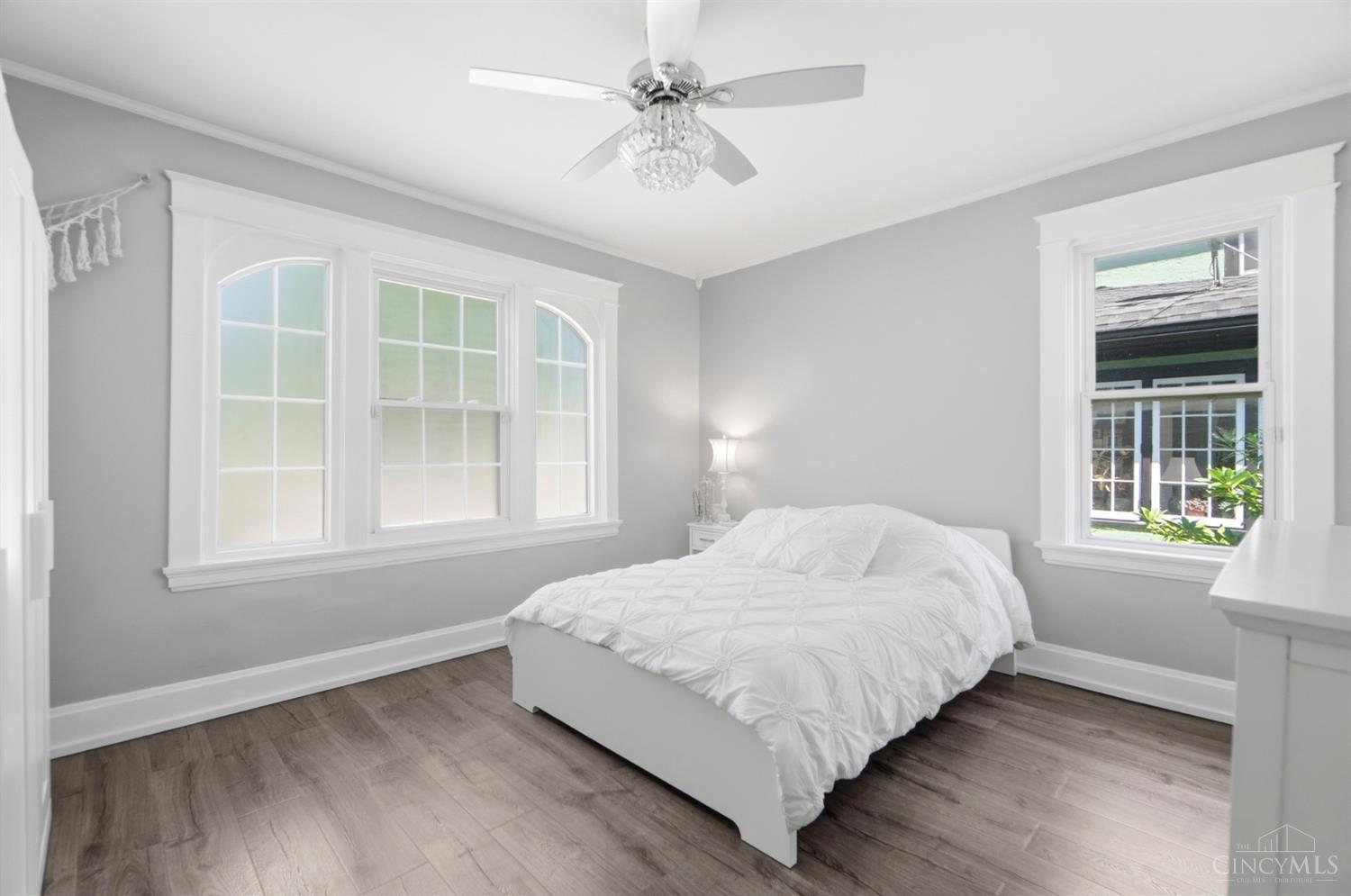 910 Springfield Cincinnati, OH 45215 - Photo 17 of 32 Gallery Image 17