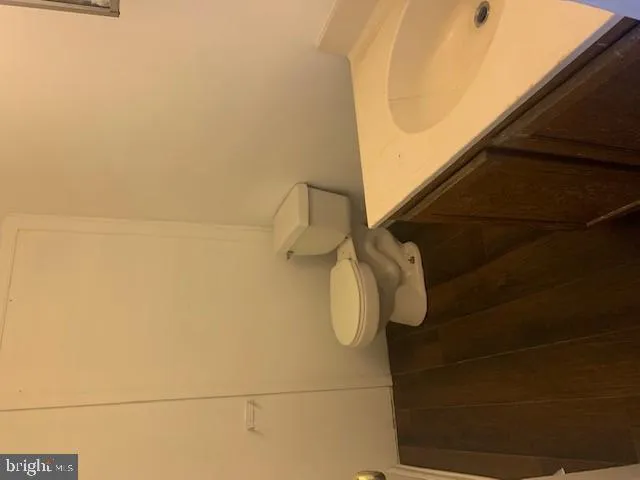 a close up of a shower