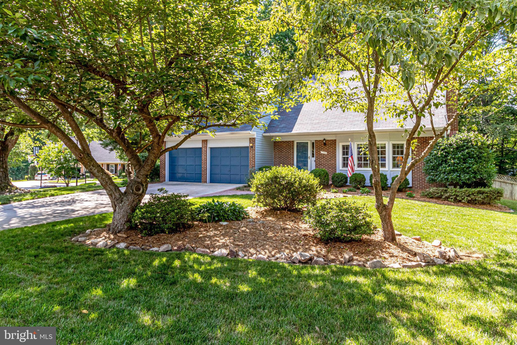7708 Gralnick Place Springfield, VA 22153 - Photo 3 of 58 Gallery Image 3