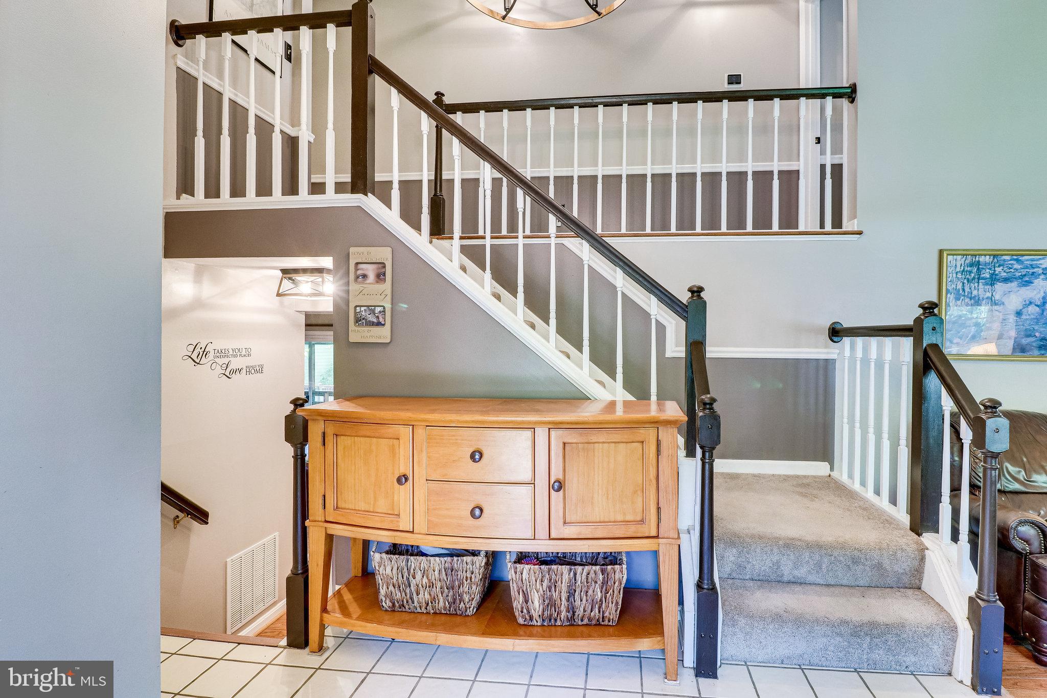 7708 Gralnick Place Springfield, VA 22153 - Photo 6 of 58 Gallery Image 6