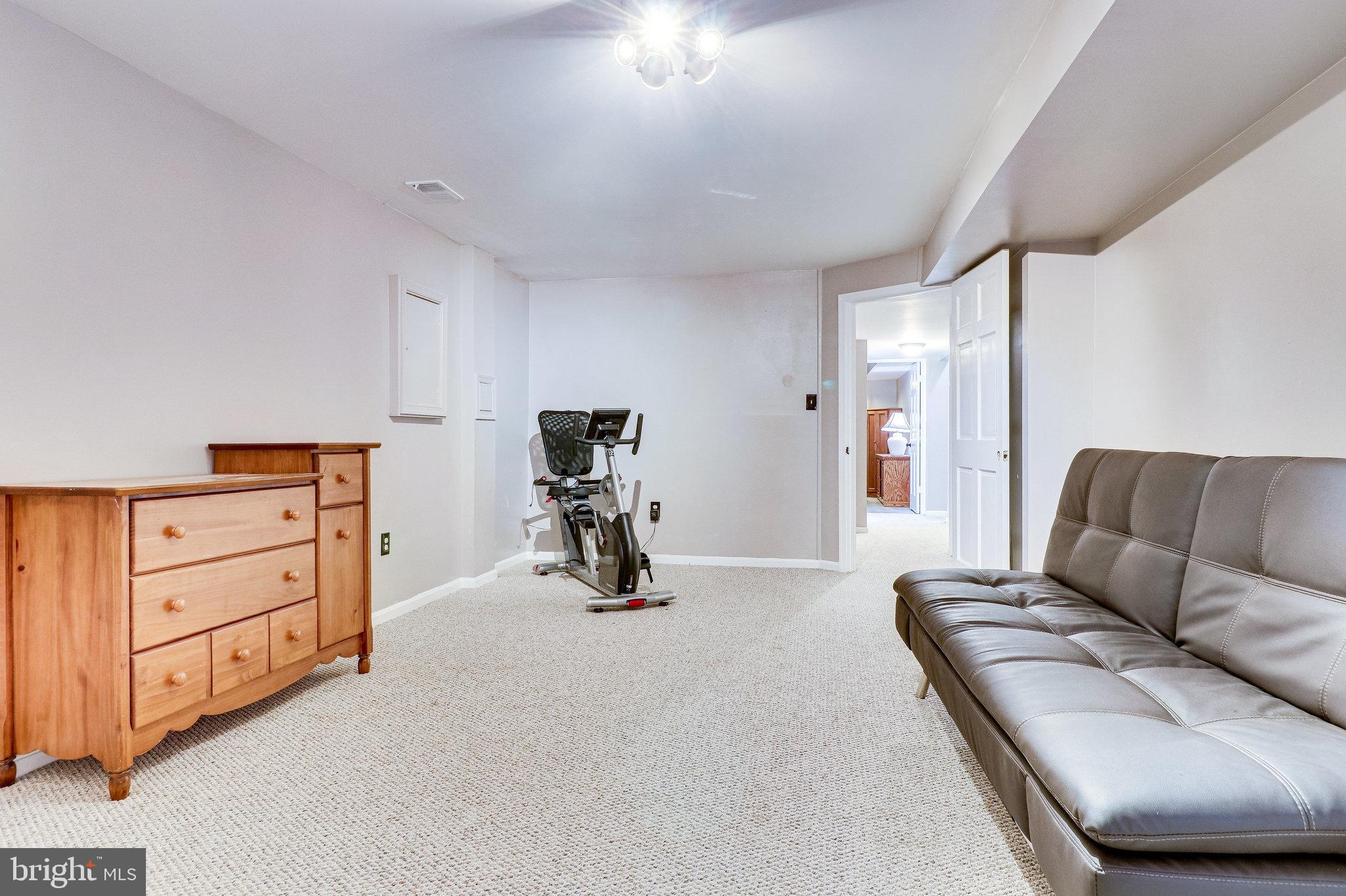 7708 Gralnick Place Springfield, VA 22153 - Photo 51 of 58 Gallery Image 51