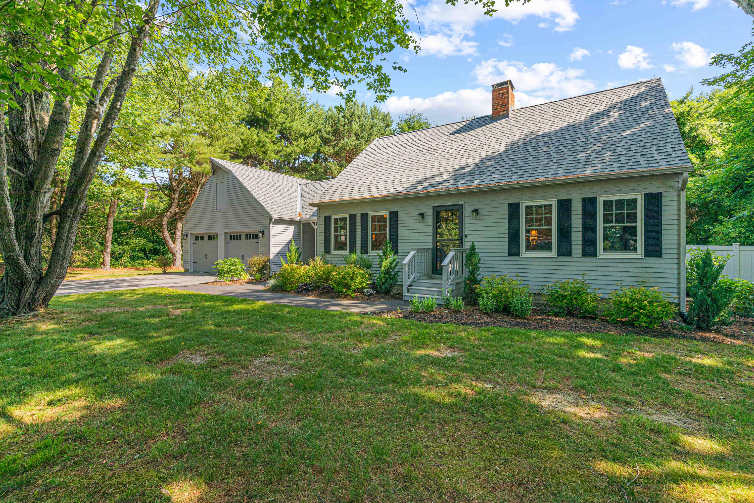 10 Foreside Road Topsham, ME 04086 - Photo 1 of 53 10ForesideRoadTopsham003