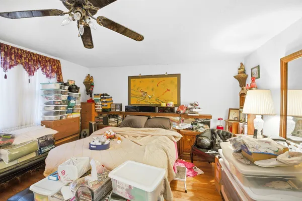 $175,000 | 9748 South Van Vlissingen Road, Chicago, IL 60617