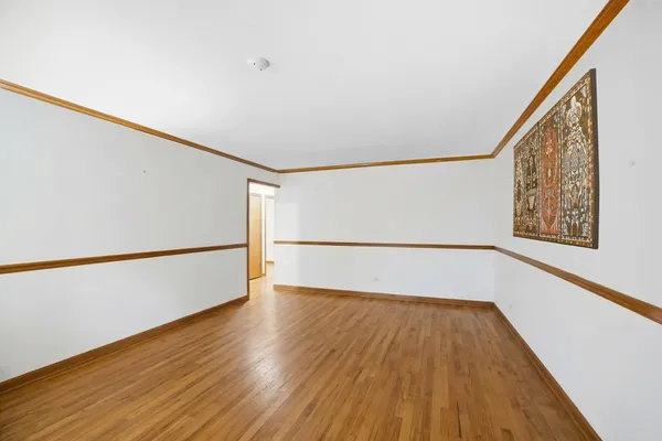 $175,000 | 9748 South Van Vlissingen Road, Chicago, IL 60617