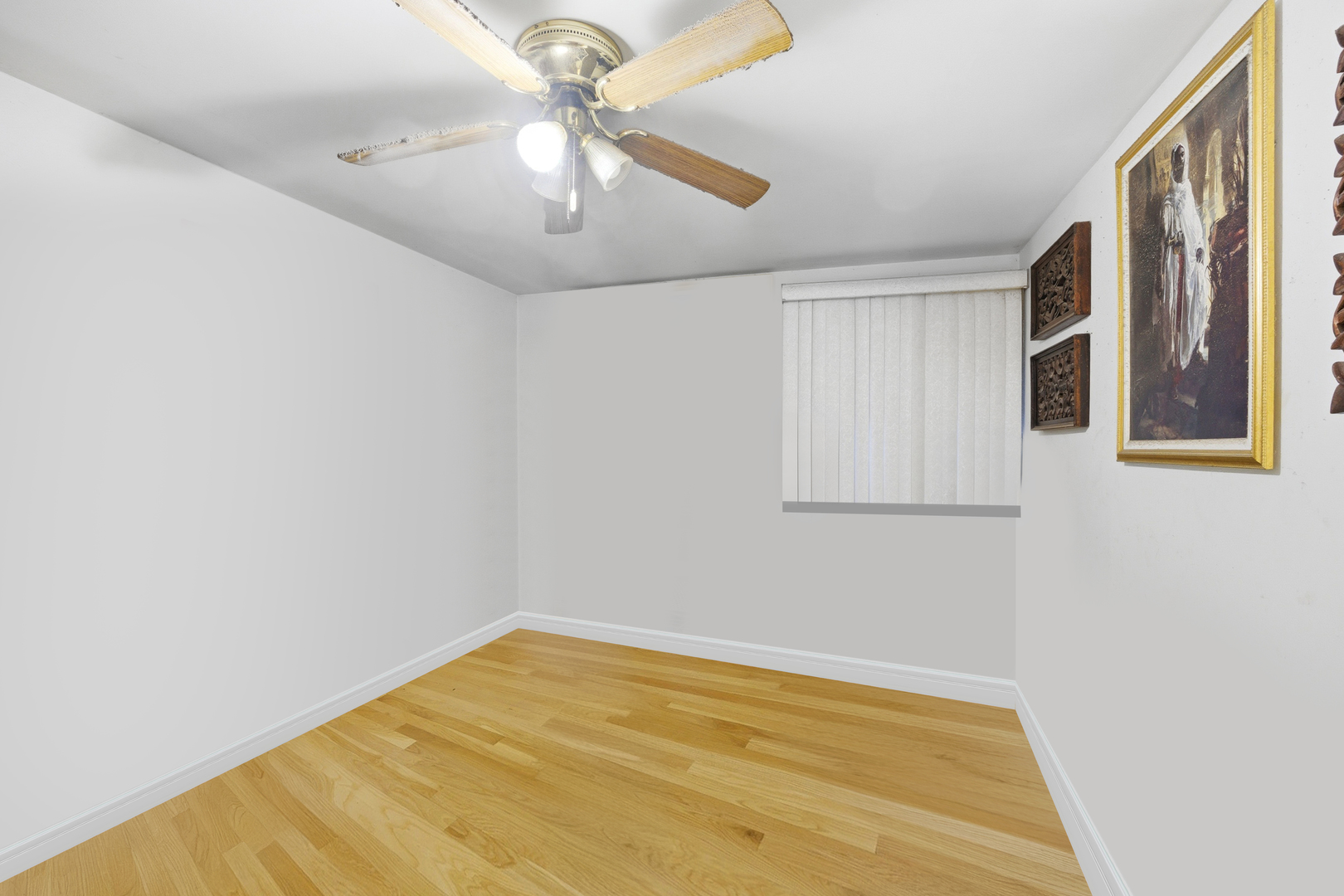9748 South Van Vlissingen Road Chicago, IL 60617 - Photo 9 of 34