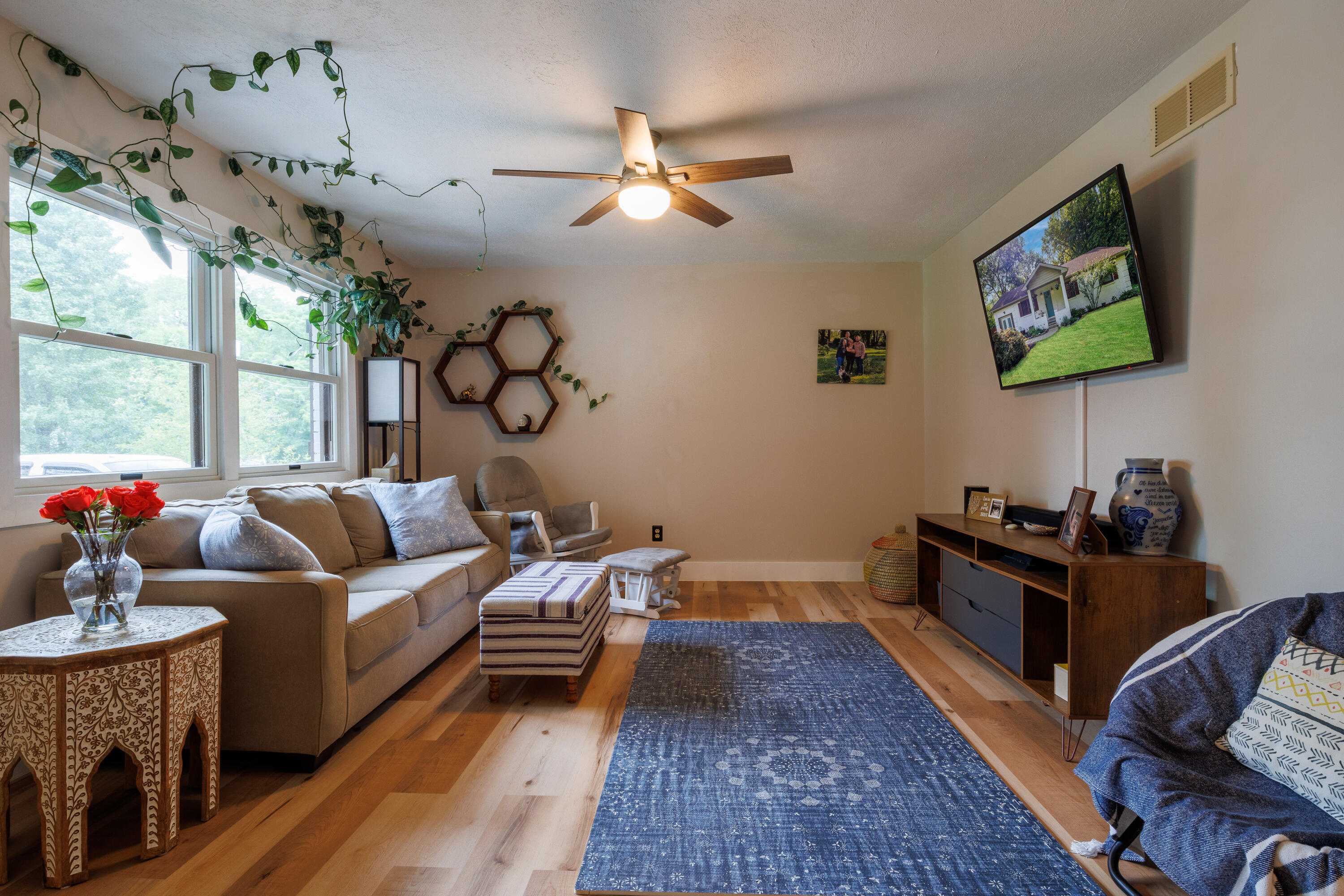 475 Davistown Rd-7
