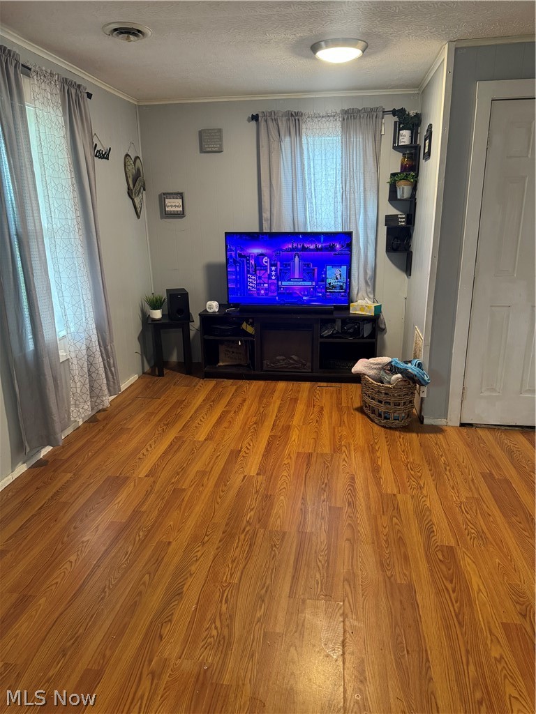 863 6th Street Racine, OH 45771 - Photo 4 of 24