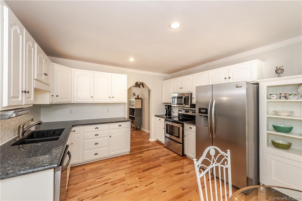 1405 Beamguard Road Clover, SC 29710 - Photo 11 of 31