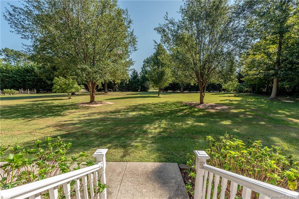 1405 Beamguard Road Clover, SC 29710 - Photo 4 of 31