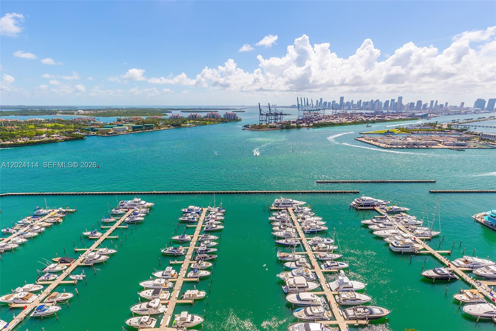 90 Alton Road, Unit 1405 Miami Beach, FL 33139 - Photo 25 of 39 Gallery Image 25