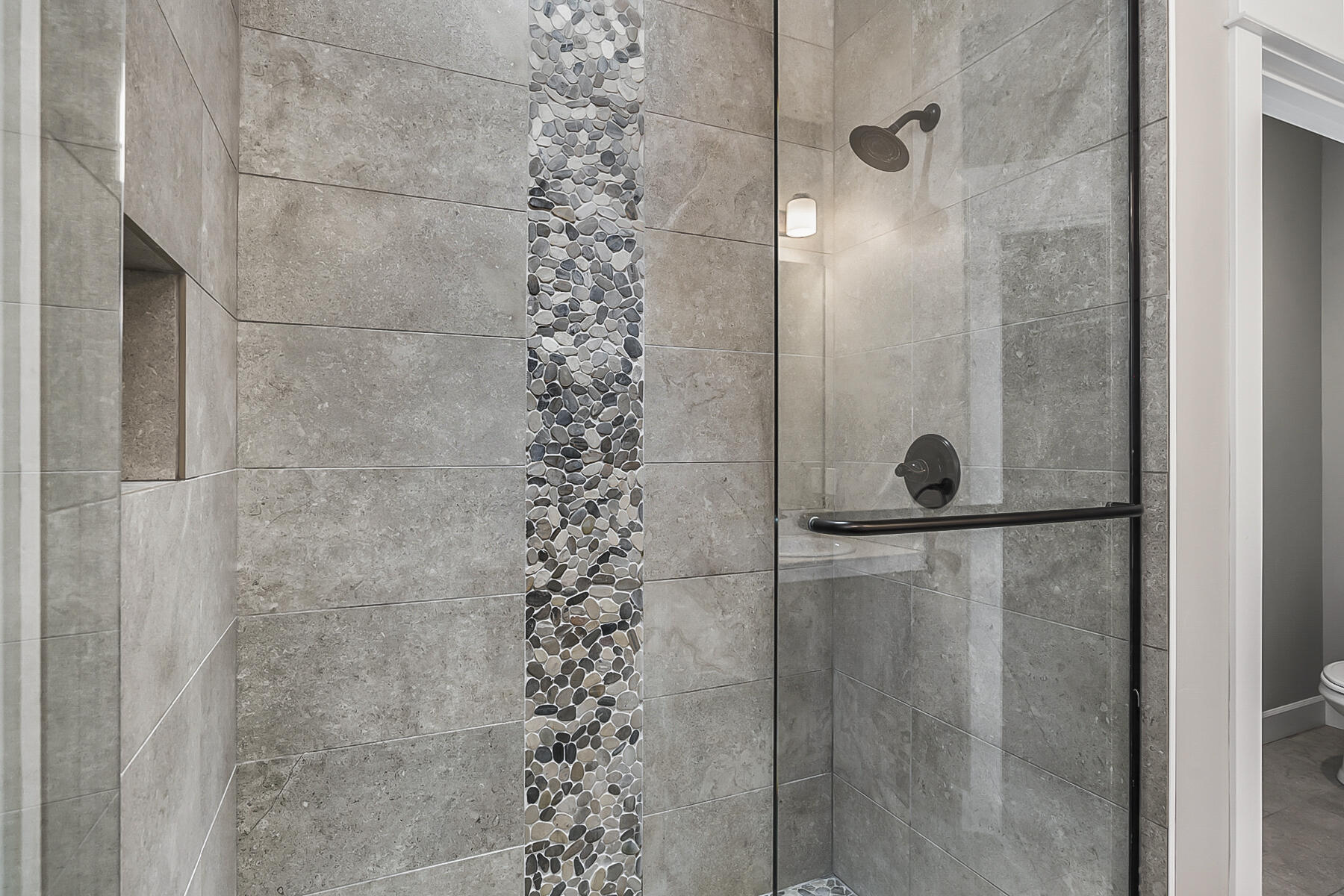 2612 Northwest Compass Corner Loop Bend, OR 97703 - Photo 31 of 44 Primary Bath shower