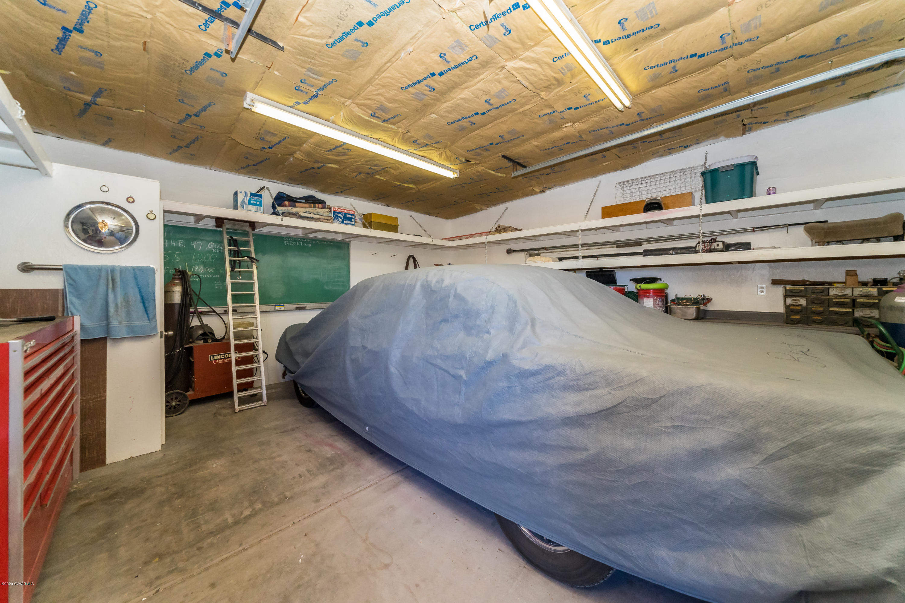2995 North Coach Road Rimrock, AZ 86335 - Photo 21 of 25 a view of car garage