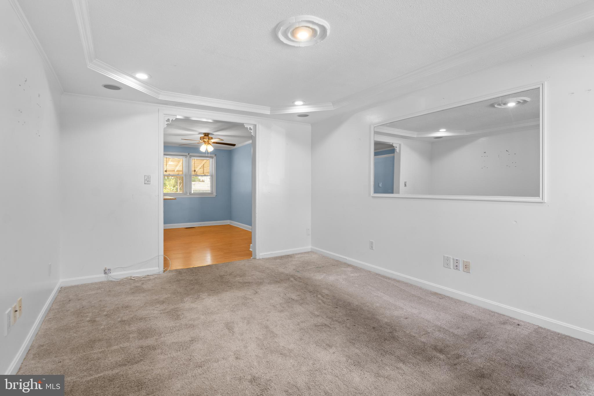 364 Leeanne Road Baltimore, MD 21221 - Photo 4 of 32