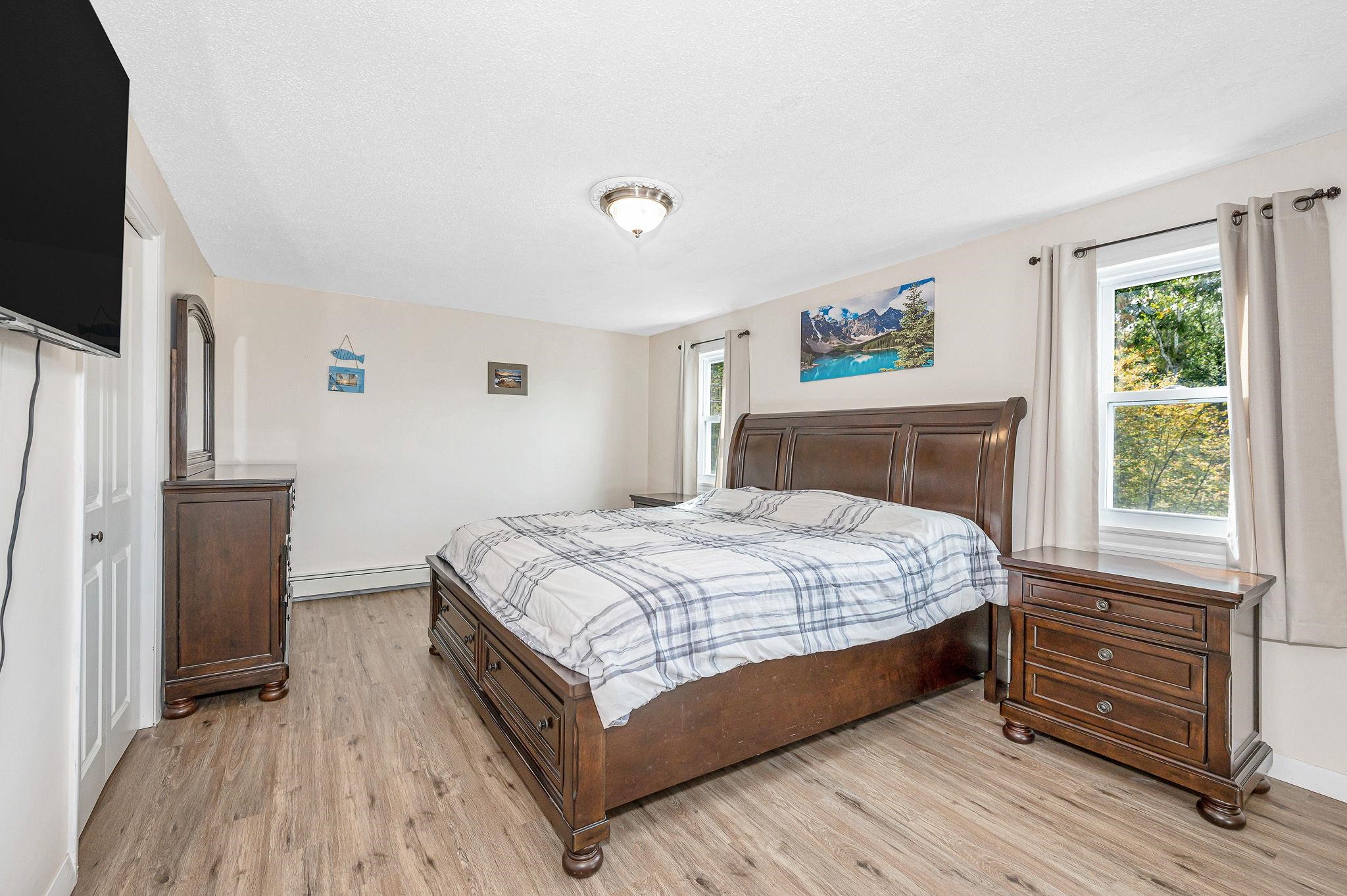 12 Wiley Hill Road Londonderry, NH 03053 - Photo 26 of 44
