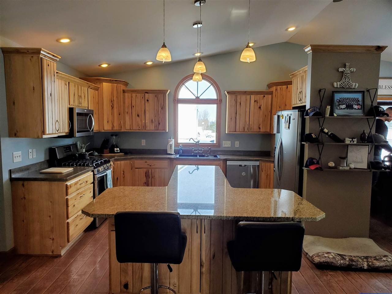 25 North Lincoln Road Mount Pleasant, MI 48858 - Photo 11 of 75 1897859-11.JPG