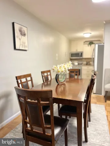 $369,500 | 4977 Battery Lane, Unit 1610, Bethesda, MD 20814