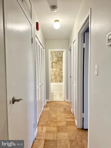 $369,500 | 4977 Battery Lane, Unit 1610, Bethesda, MD 20814