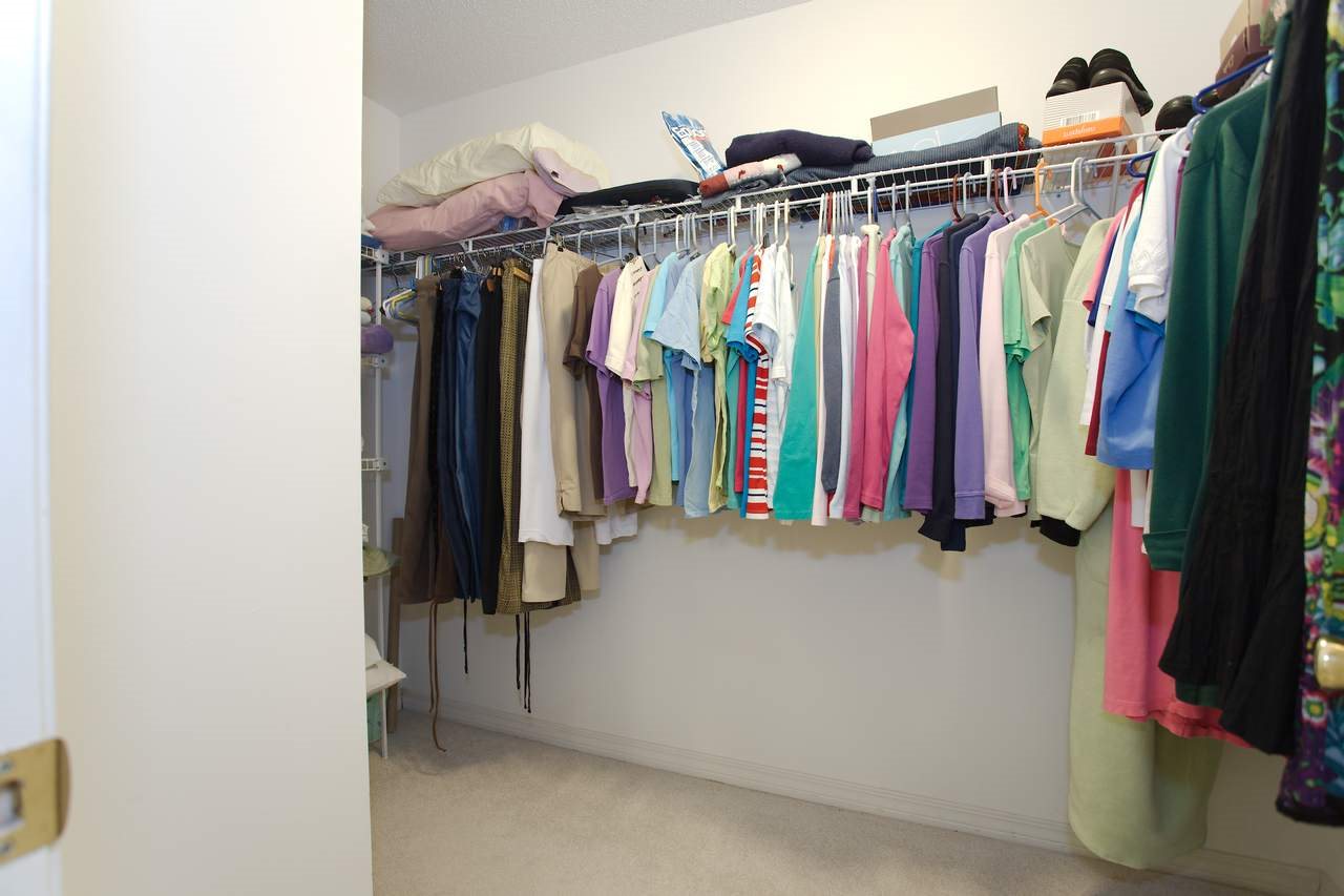 161 Pennbrooke Loop Foley, AL 36535 - Photo 26 of 37 walk-in Closet