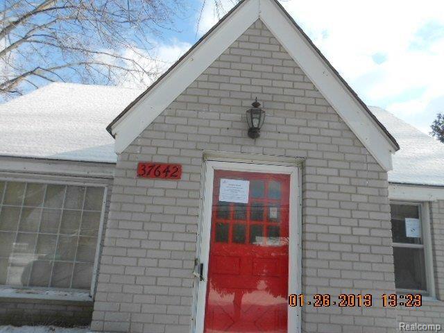 37642 Radde Street Clinton Township, MI 48036 - Photo 3 of 14 039.JPG