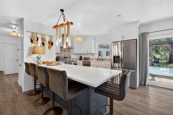 $5,000 | 1760 75th Avenue North, St. Petersburg, FL 33702