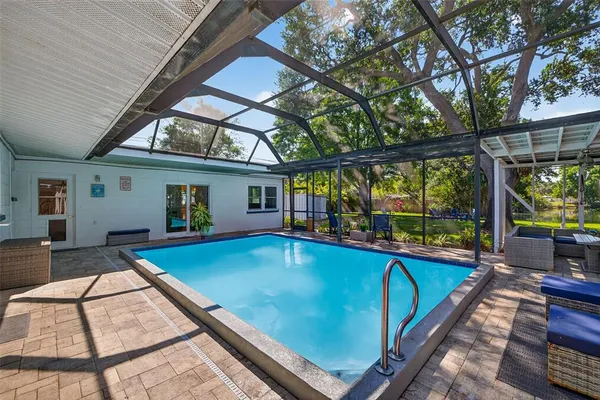 $5,000 | 1760 75th Avenue North, St. Petersburg, FL 33702