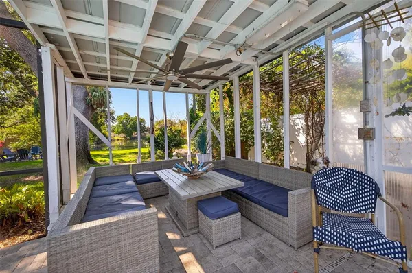 $5,000 | 1760 75th Avenue North, St. Petersburg, FL 33702