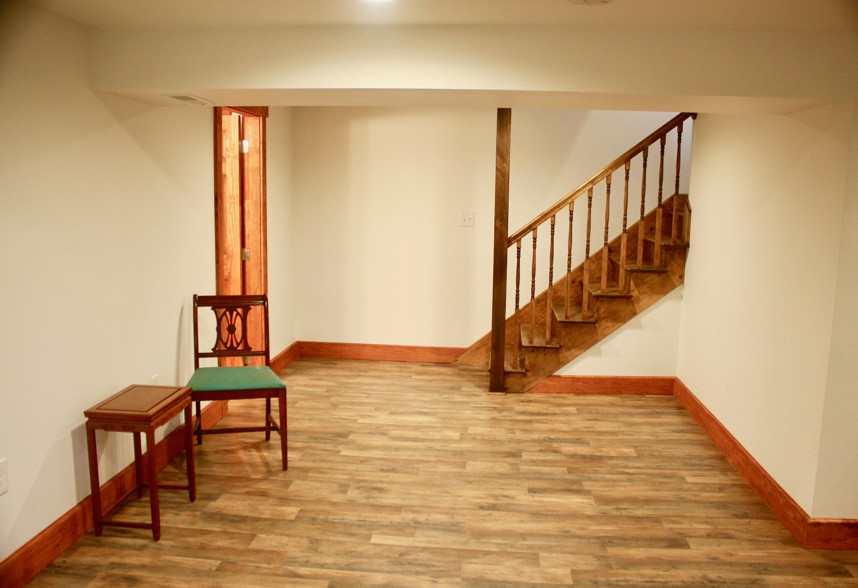 1597 Union Road Waldoboro, ME 04572 - Photo 12 of 15 12 downstair