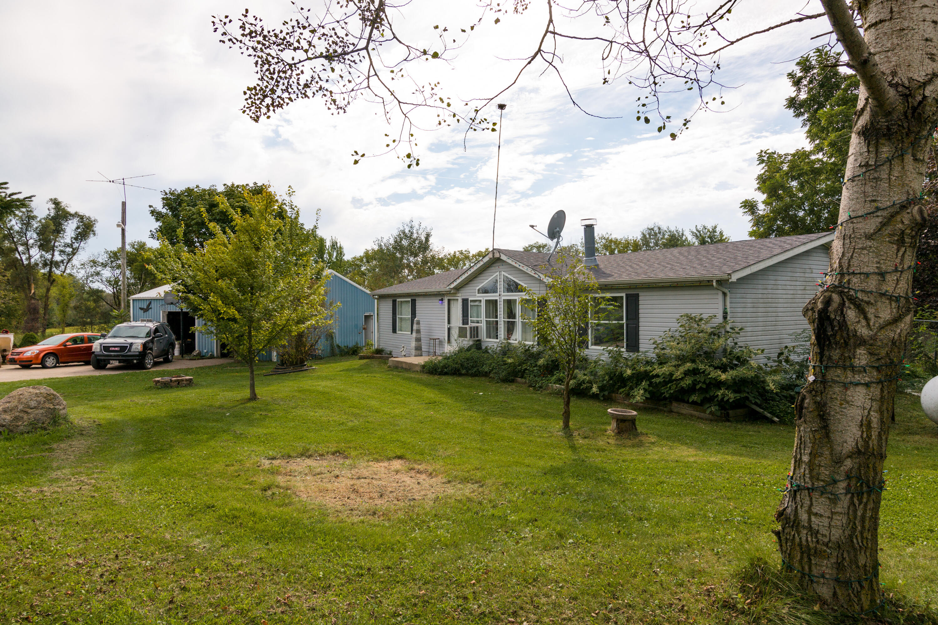 n4985-woodland-rd-hartford-005