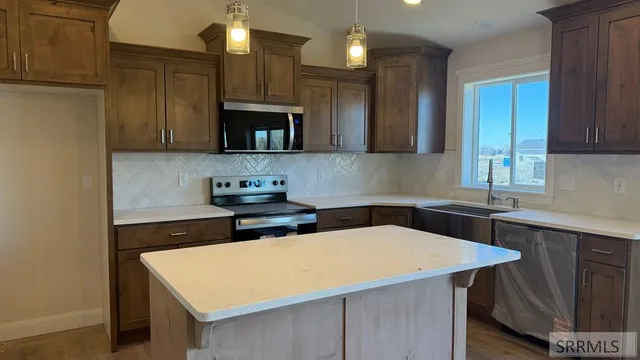 $415,000 | 6321 Slider Lane, Idaho Falls, ID 83401