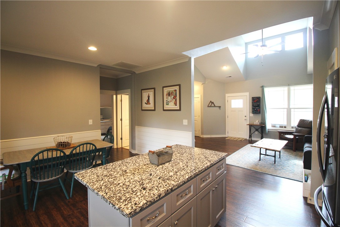 204 Malibu Road Liberty, SC 29657 - Photo 8 of 26 Gallery Image 8