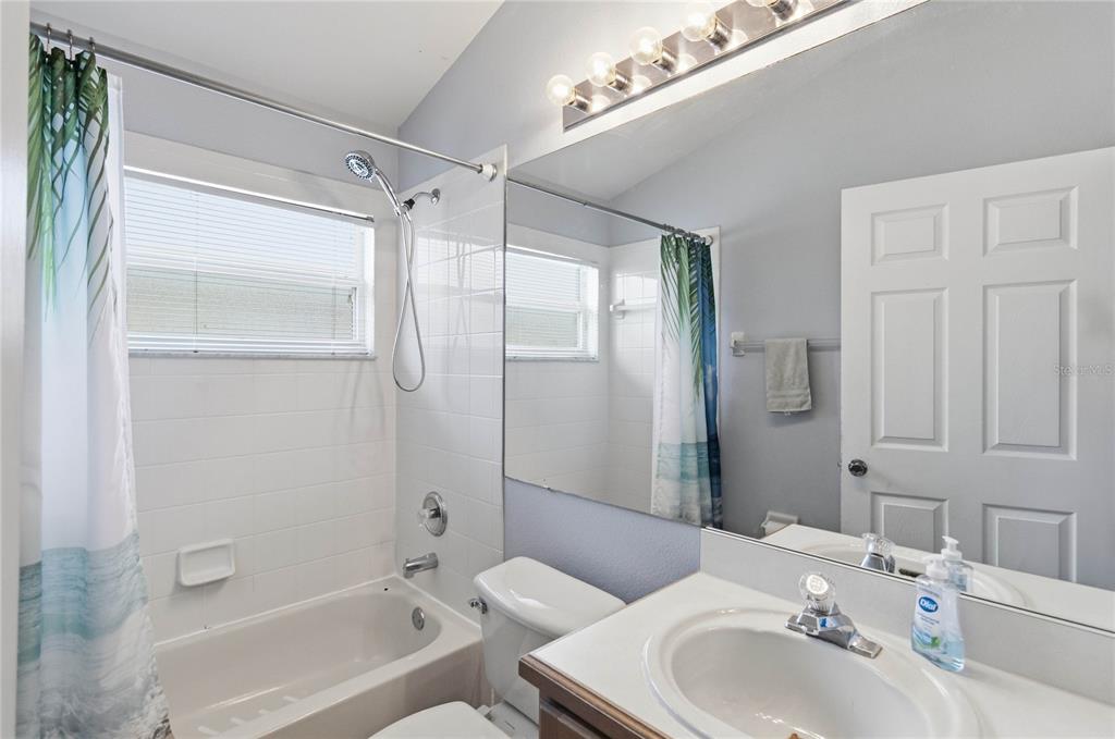 2531 Oneida Loop Kissimmee, FL 34747 - Photo 19 of 27 Gallery Image 19