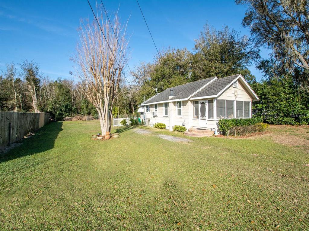 481 Brainard Avenue Umatilla, FL 32784 - Photo 1 of 1 Front of Home
