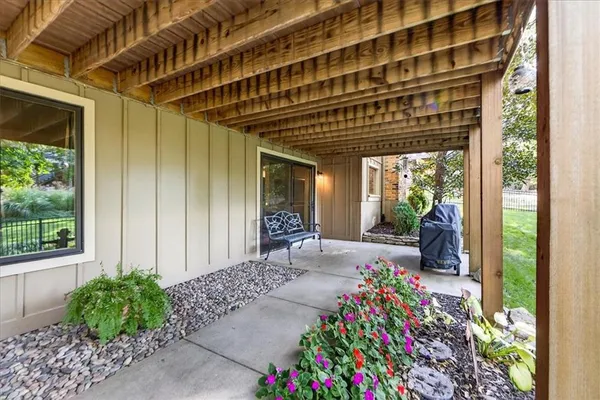 $590,000 | 8326 Richards Road, Lenexa, KS 66215