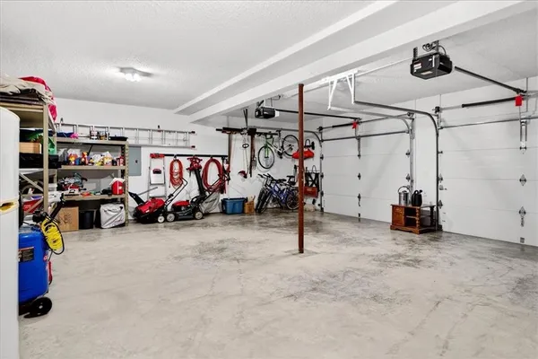 $590,000 | 8326 Richards Road, Lenexa, KS 66215