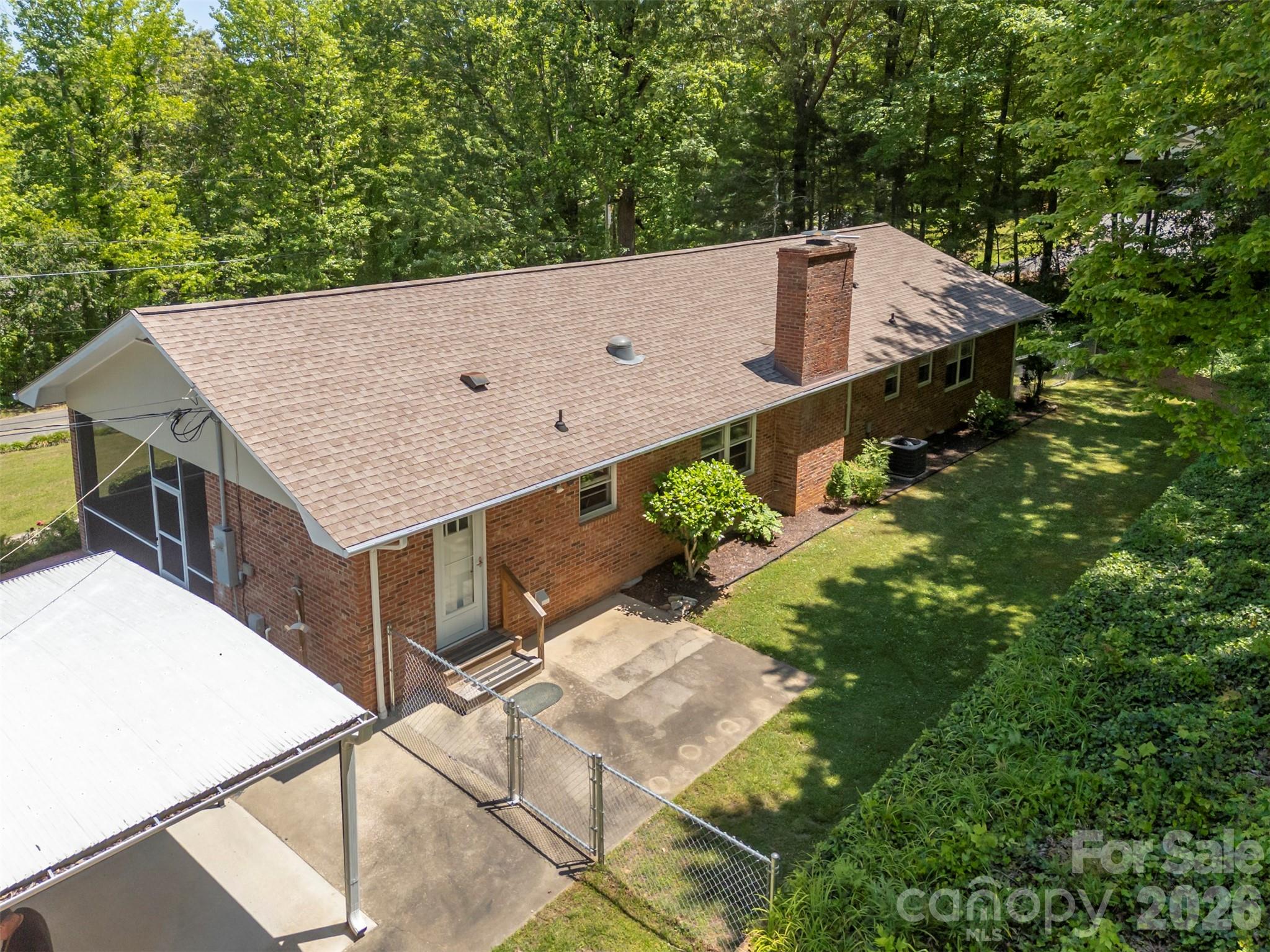 113 Chestnut Street Landrum, SC 29356 - Photo 30 of 41 Gallery Image 30