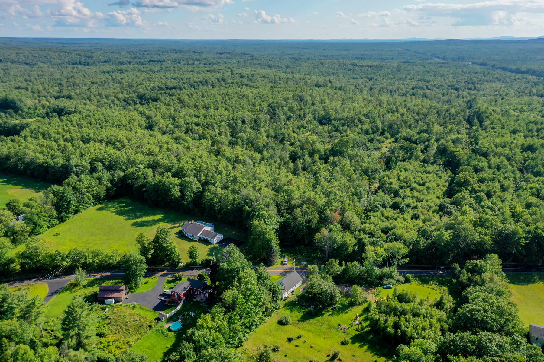 100 Sunset Road Springvale, ME 04083 - Photo 3 of 11 Pic#-1