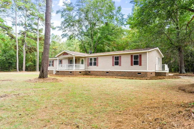 $295,000 | 183 Baycreek Lane, Cordova, SC 29039