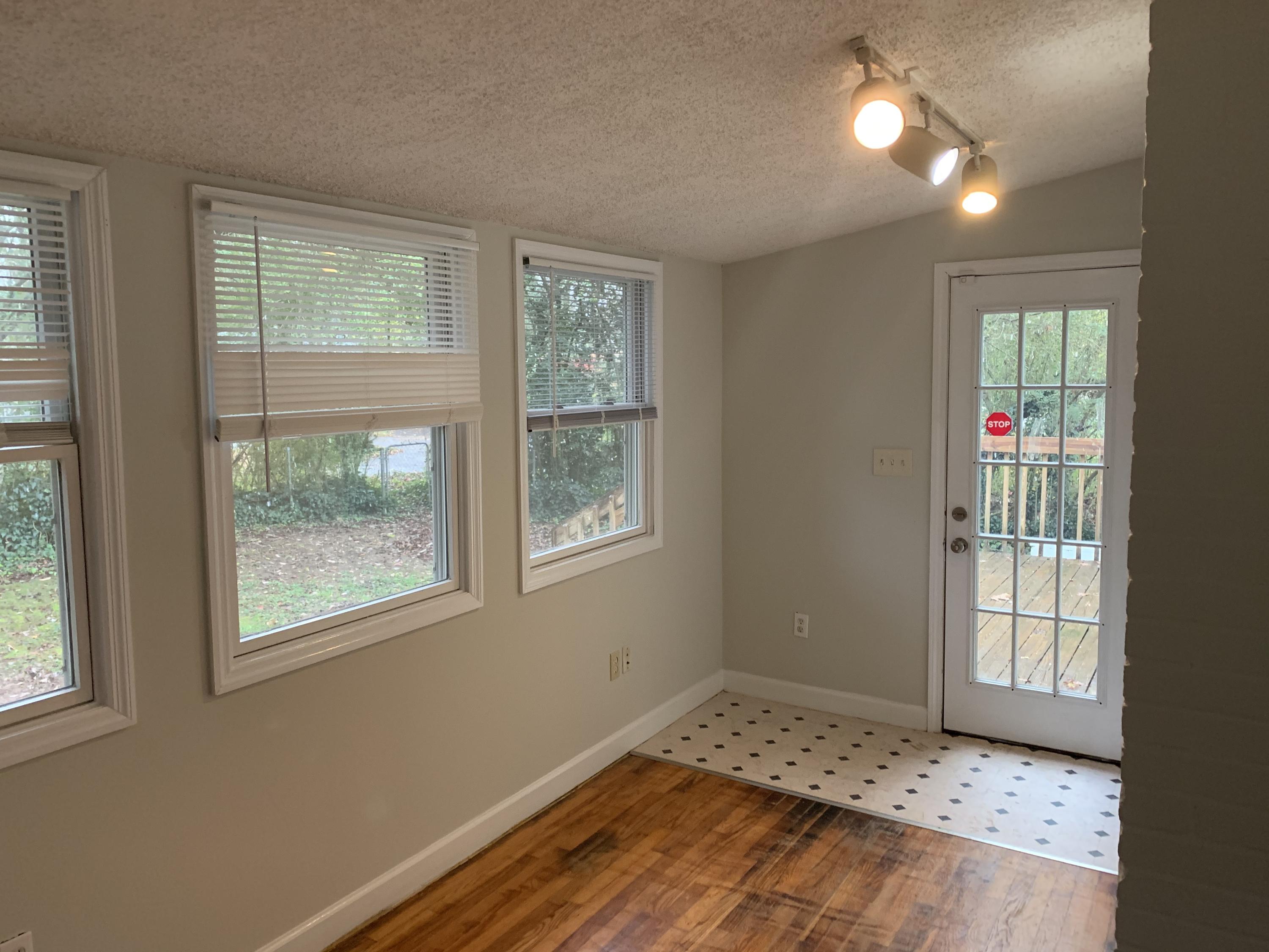 157 Outer Drive Oak Ridge, TN 37830 - Photo 5 of 20 IMG_3797