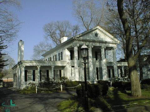 10 Rathbone Place Grosse Pointe, MI 48230 - Photo 1 of 9 853682.JPG