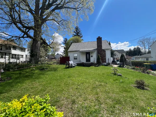 $295,000 | 1683 Baldwin Street, Waterbury, CT 06706