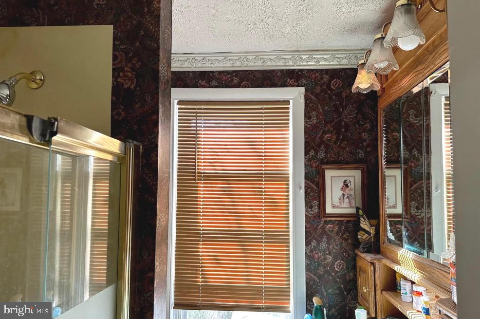 4566 Harding Road Pennsauken, NJ 08109 - Photo 13 of 20 Bathroom