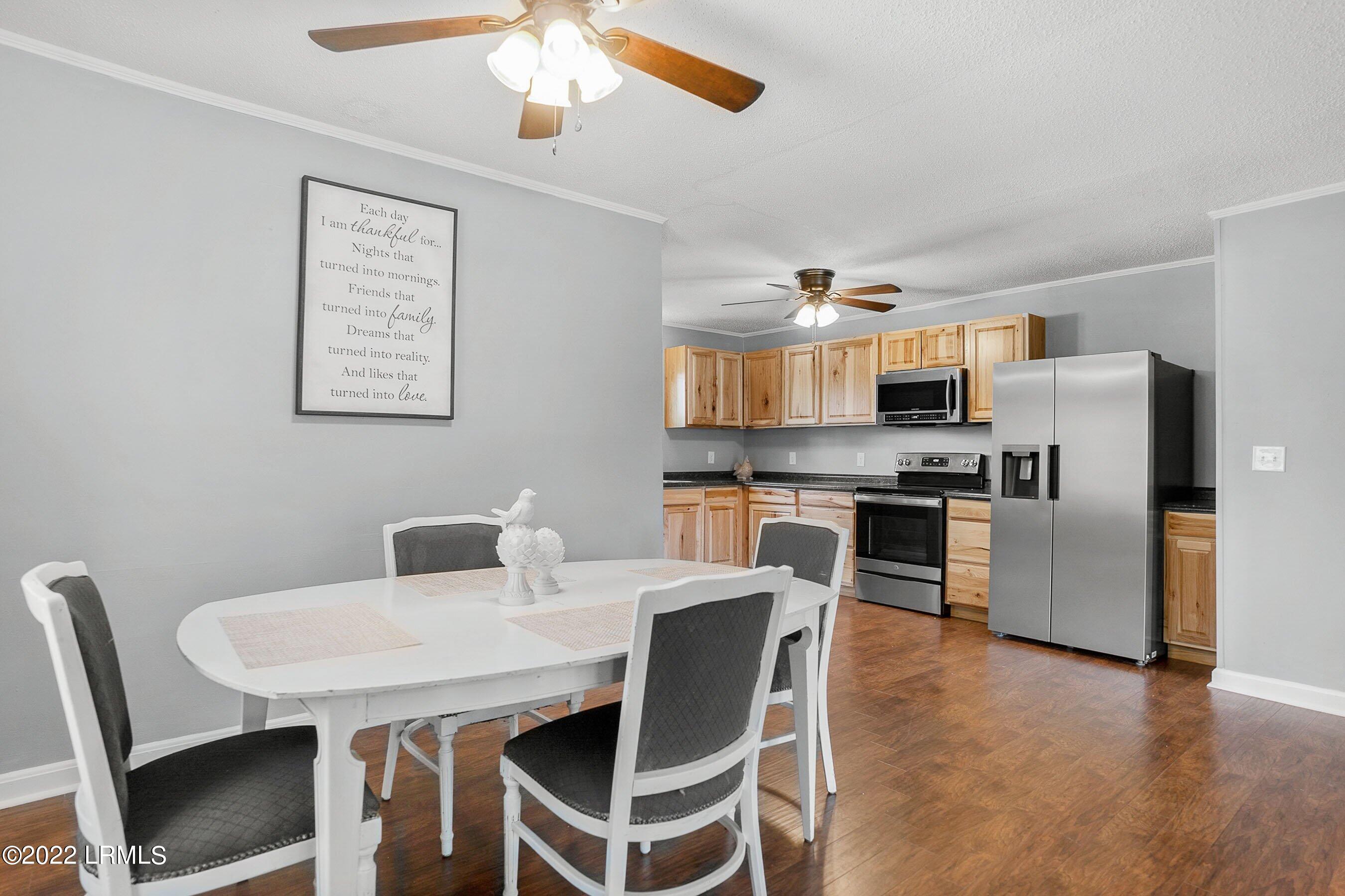 1502 State Rd S-7-202 Beaufort, SC 29902 - Photo 11 of 28 DSC01791-70-1.jpg-SMALL