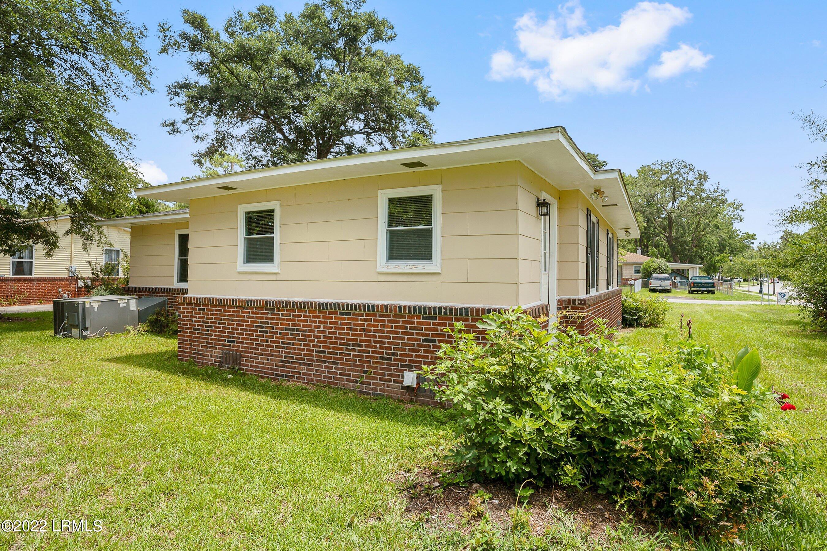 1502 State Rd S-7-202 Beaufort, SC 29902 - Photo 27 of 28 DSC01902-151-1.jpg-SMALL