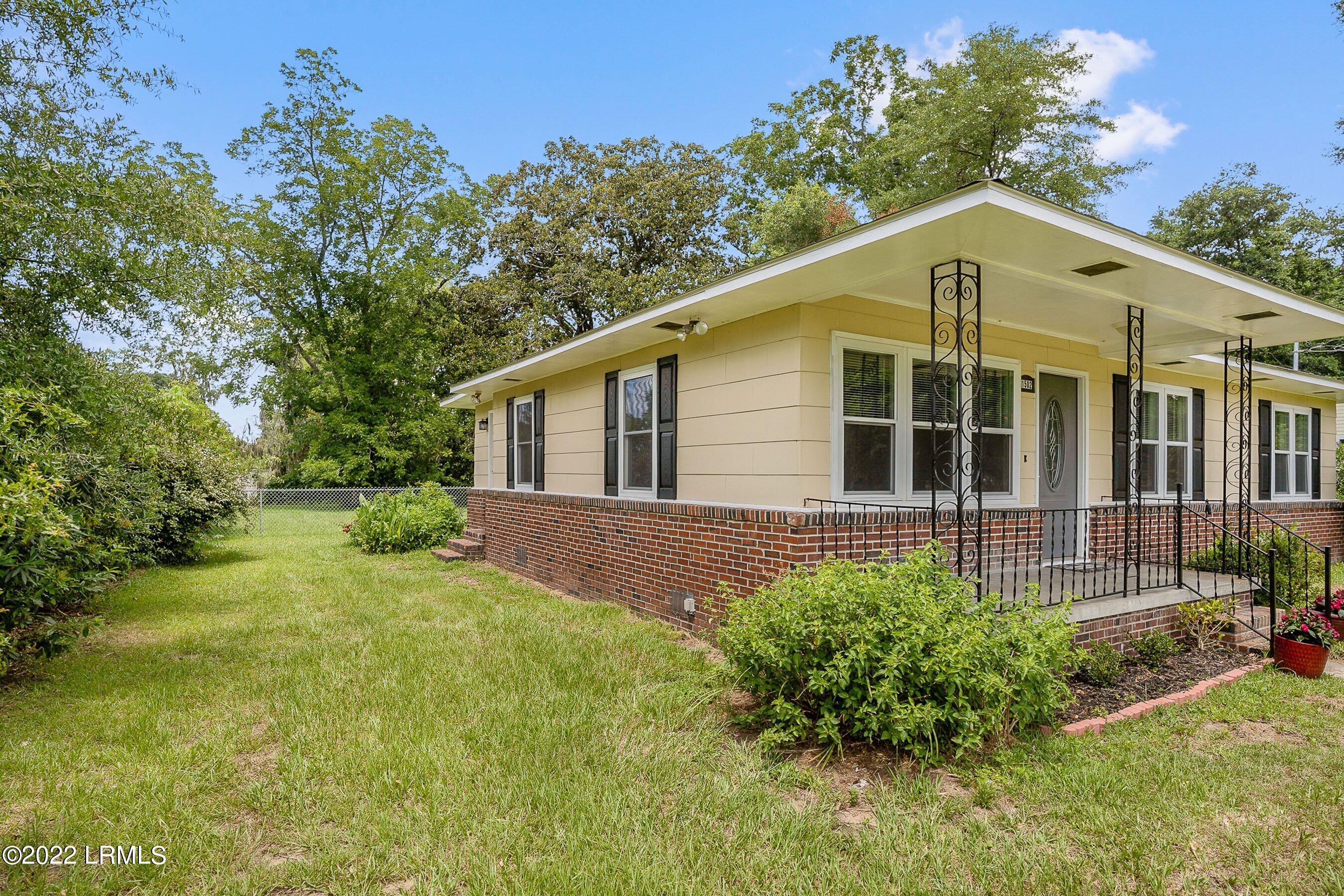 1502 State Rd S-7-202 Beaufort, SC 29902 - Photo 5 of 28 DSC01732-31-1.jpg-SMALL